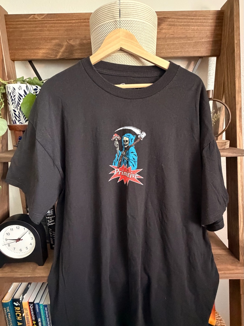 Primitive Black Tee - Picture 2 of 3